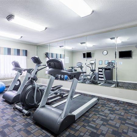Holiday Inn Express Hotel And Suites Lake Charles By Ihg Esterno foto