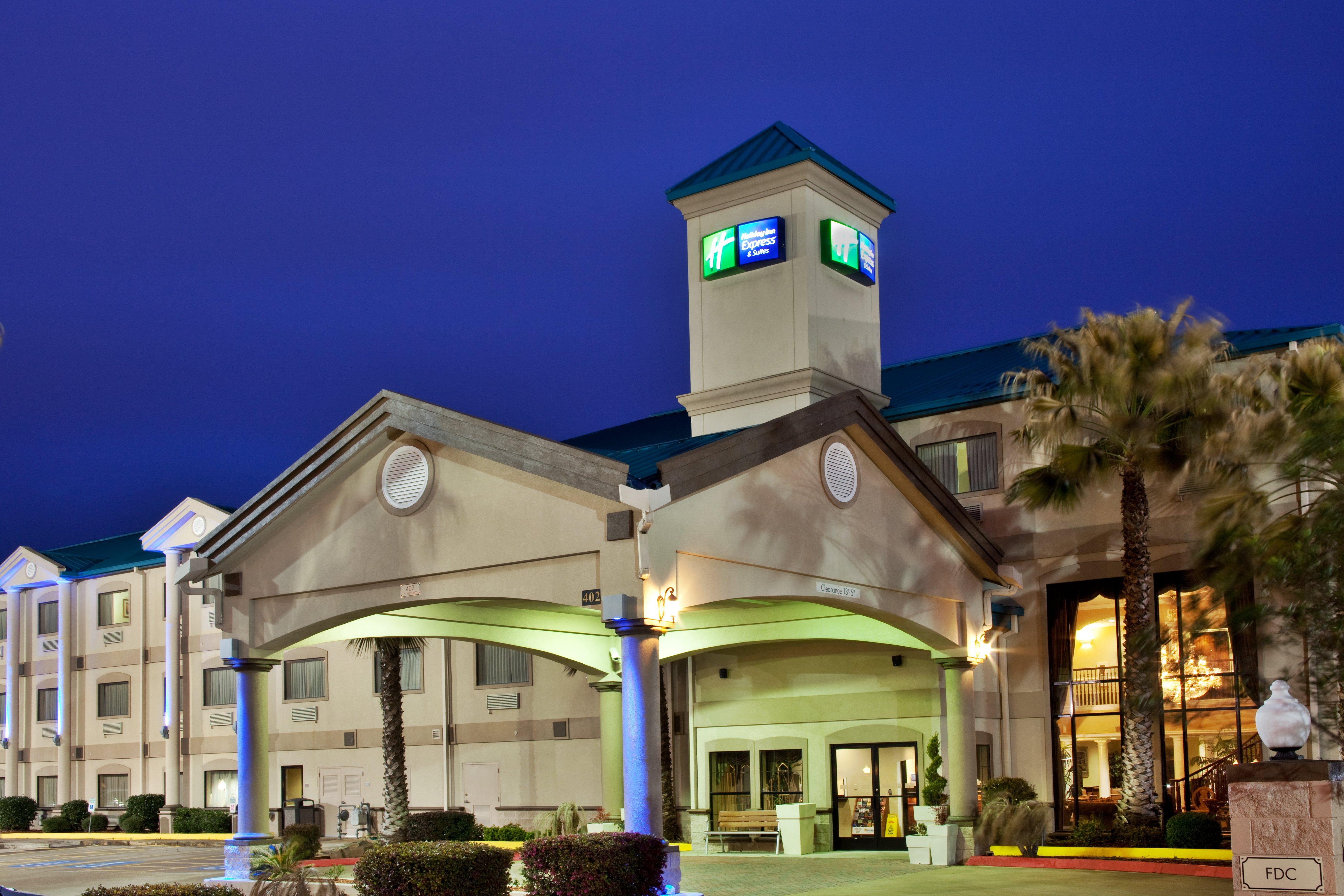 Holiday Inn Express Hotel And Suites Lake Charles By Ihg Esterno foto