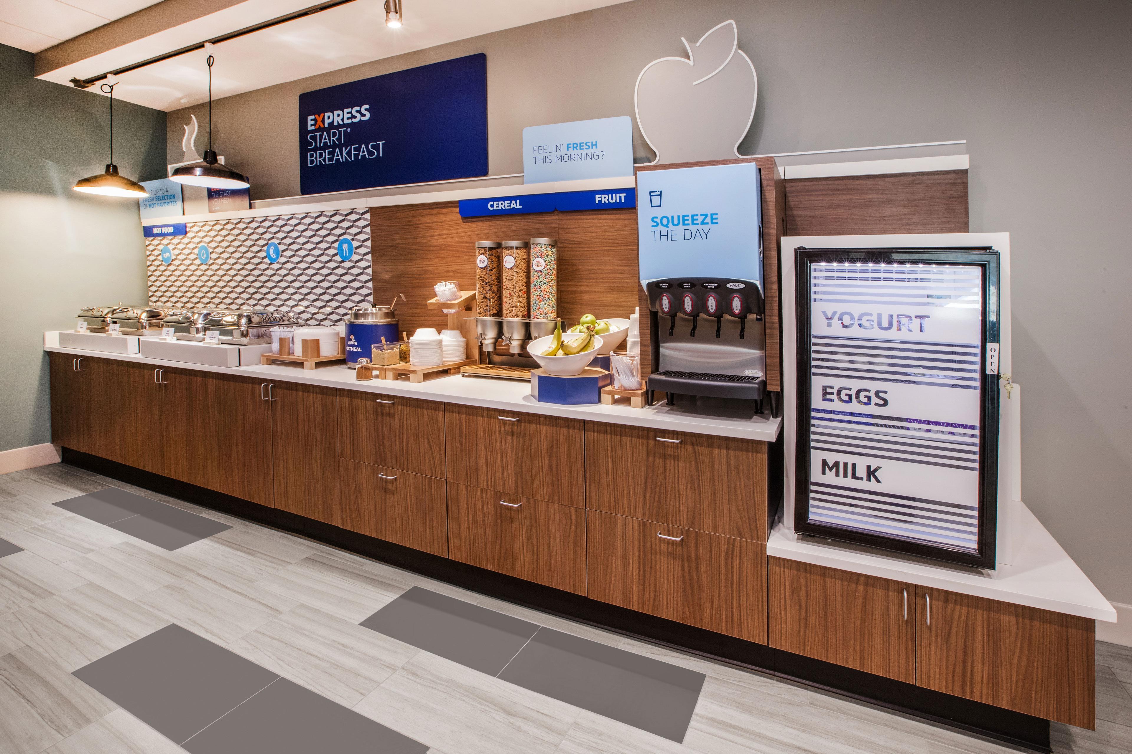 Holiday Inn Express Hotel And Suites Lake Charles By Ihg Esterno foto
