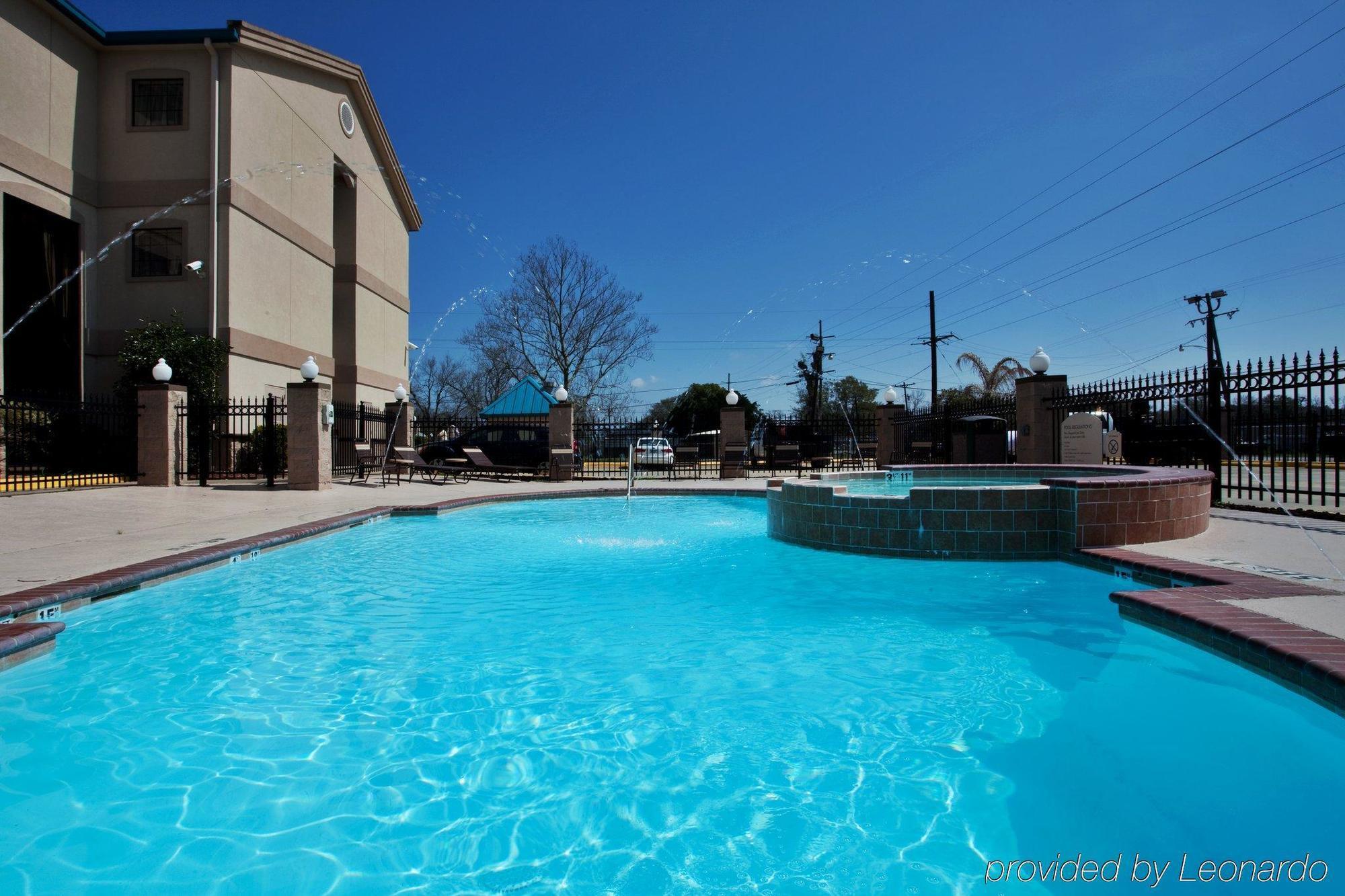 Holiday Inn Express Hotel And Suites Lake Charles By Ihg Servizi foto